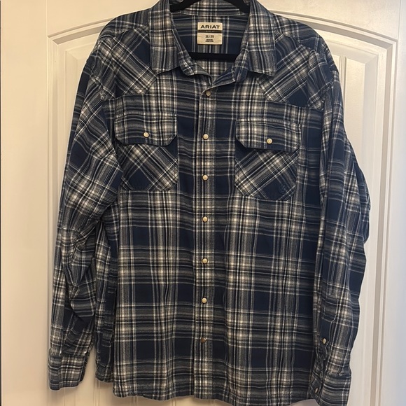 Ariat Blue Plaid Snap front long sleeve Shirt - Picture 1 of 7